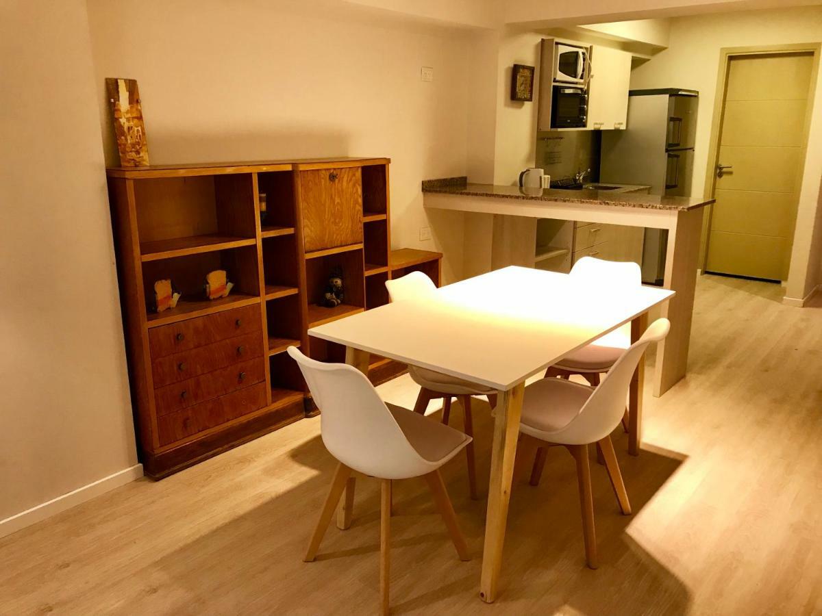 Departamento Centrico Quila Quina - Centrico Y Amplio Apartment San Carlos de Bariloche Bagian luar foto