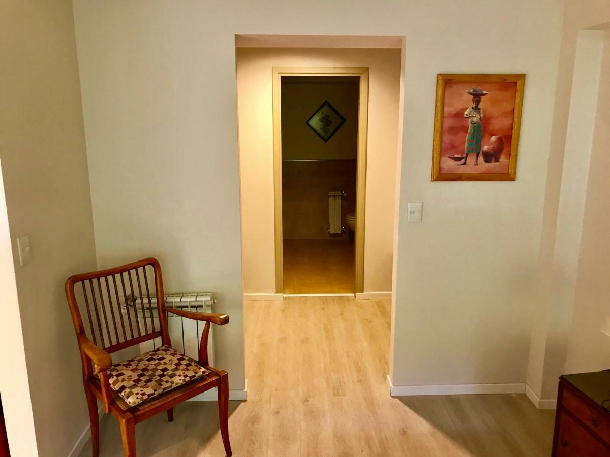 Departamento Centrico Quila Quina - Centrico Y Amplio Apartment San Carlos de Bariloche Bagian luar foto